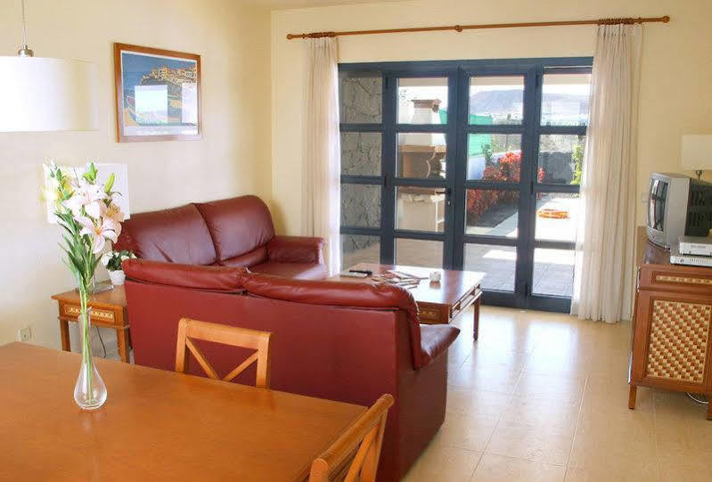 Sun Grove Villas & Spa Playa Blanca  Bagian luar foto